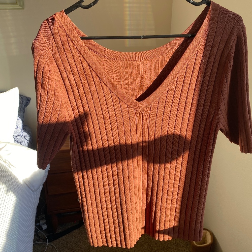 Ribbed tee